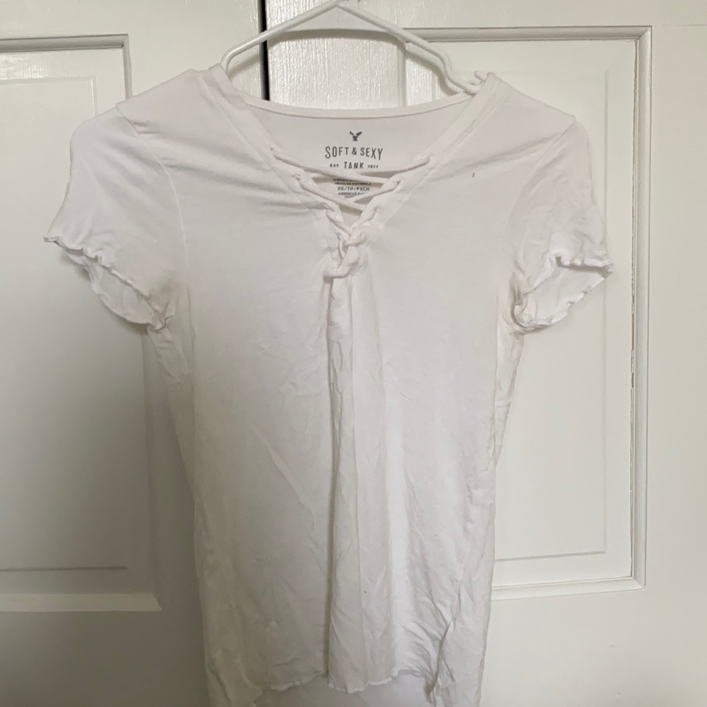 American eagle white lace up t shirt